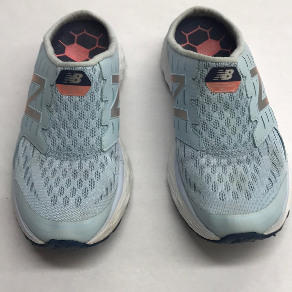 New Balance Fresh Form 900 VI Sneakers/Sandals Blue, Great Condition, Size 6.5